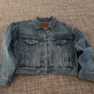 Levi's Classic Blue Denim Jacket woman